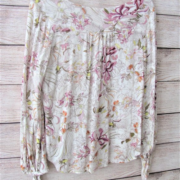 Maeve Pernille Floral Top - Picture 8 of 11